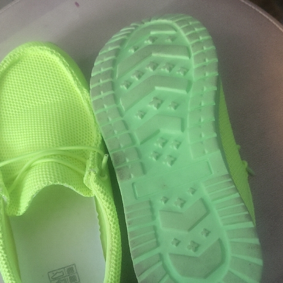 Vibrant Lime Kids Sneakers - Picture 2 of 2